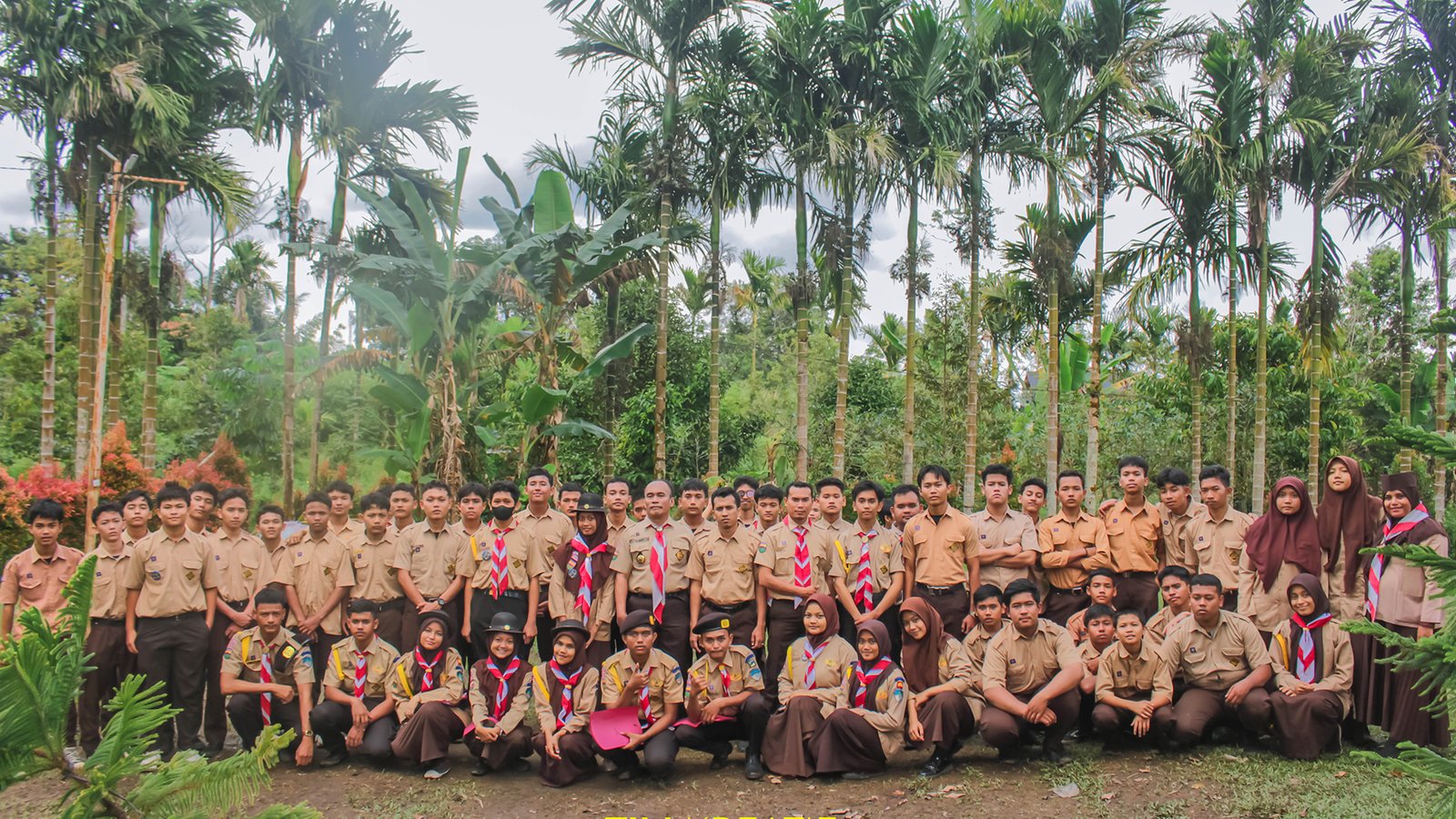 PRAMUKA SMK MULTI KARYA MENGADAKAN KEGIATAN PERJUSAMI DI SIBOLANGIT